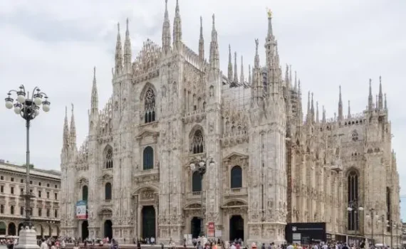 A Milano si spende di più in libri che in partite di calcio. L'indagine